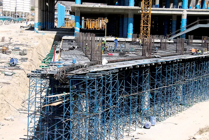 بارگذاری در داربست های مثلثی بارگذاری در داربست های مثلثی